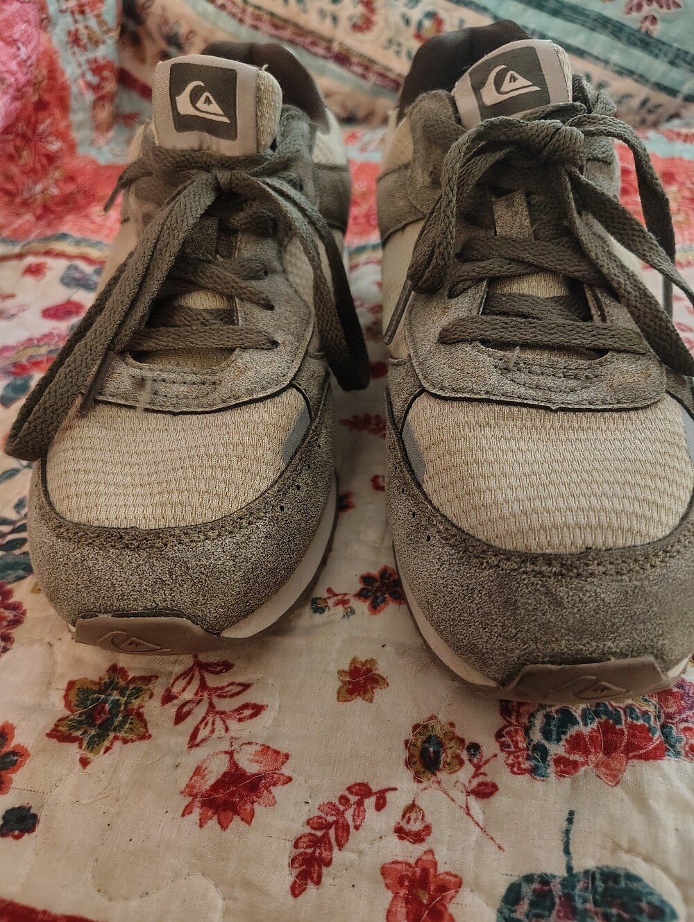Quiksilver Beaumont Mens Sneakers Size 7.5/ Women 9 Wide Olive Grey Low Top